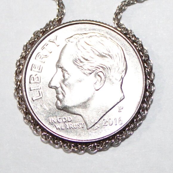 Sterling Silver Black & White Diamond Chip Necklace - Picture 4 of 7